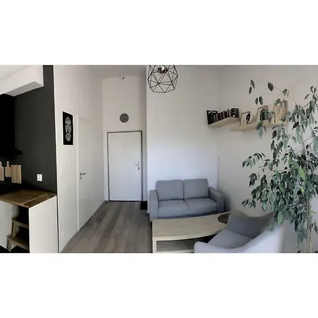 Апартаменты Bright With Large Terrace *